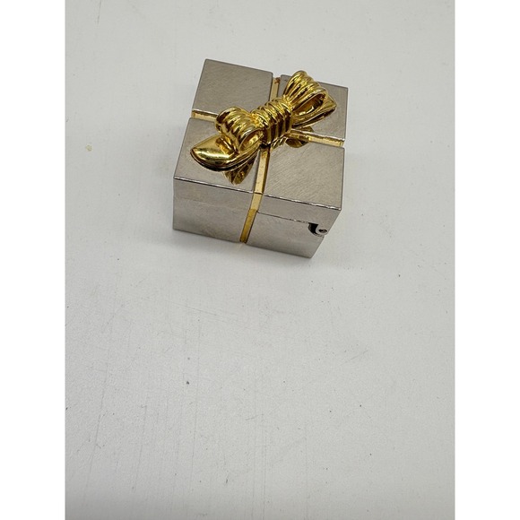 Vintage 1996 Gift Box Mini Watch Clock Quartz Gold Tone Silver Tone - Picture 6 of 9